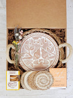 Bread Warmer Gift Box With Tea And Cookies - Round - Qu!rk Boutique