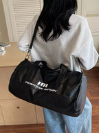 Lightweight Travel Duffel Bag with Shoulder Strap - Qu!rk Boutique
