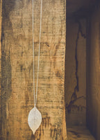 Graceful Silver Leaf Pendant Necklace - Qu!rk Boutique
