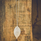 Graceful Silver Leaf Pendant Necklace - Qu!rk Boutique