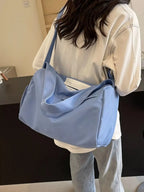 Lightweight Duffel Travel Bag with Adjustable Strap - Qu!rk Boutique