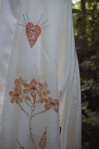 The Goddess Silk Robe in Azulik Flowers - Qu!rk Boutique