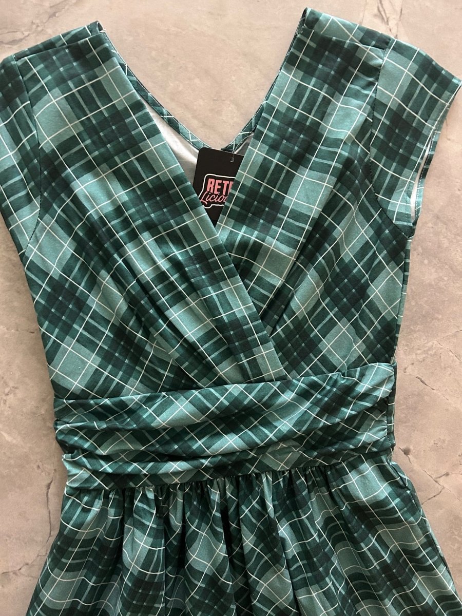 Green Plaid Greta Dress - Plus Sizes only - Qu!rk Boutique