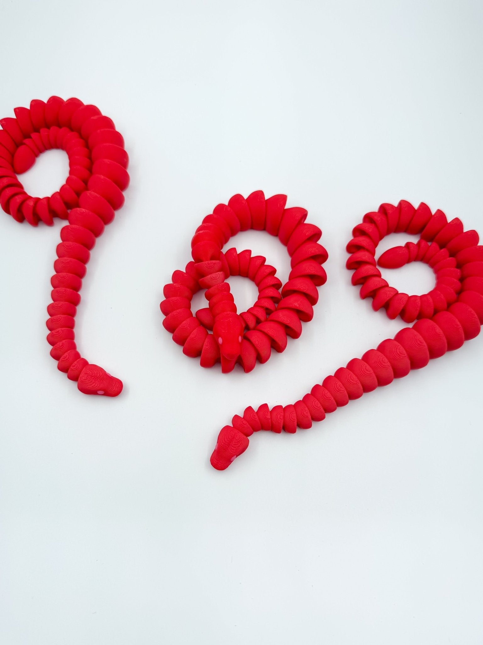 Articulated 3D Printed Snake – Valentine’s Edition (14 Inches)