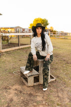 Giddy Up Twisted Rope Graphic Sweatshirt - Qu!rk Boutique