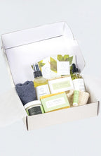 Holiday Gift for Dad -Fresh earthy Natural skincare set, Eucalyptus Men Grooming kit - Qu!rk Boutique