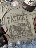 Please Be Patient With Me Graphic Tee - Qu!rk Boutique