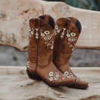 Women's Snipped Toe Western Boots | Floral Showstopper Cowgirl Boots (M50044) - Qu!rk Boutique